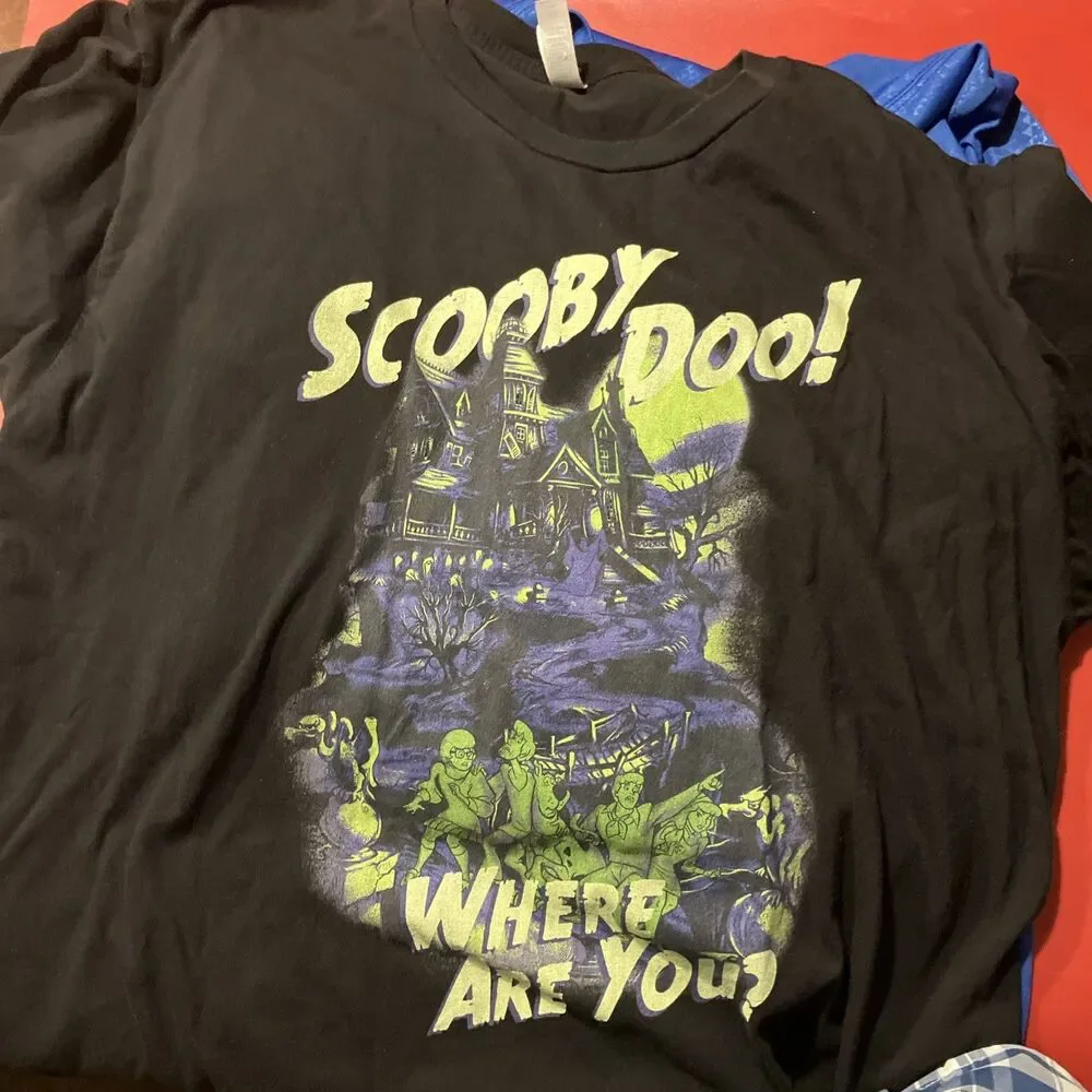 Lot Of 5 Graphic T Shirts All Size XL Scooby Mario Toy Story Etc